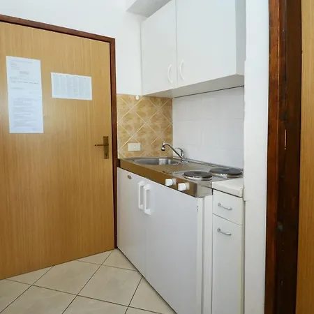 With Pool Albina 3 Umag