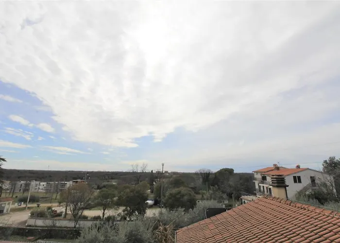 Apartman With Pool Albina 3