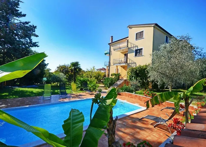 Lejlighed With Pool Albina 3 Umag