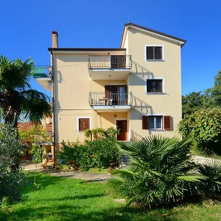 Apartment With Pool Albina 3 Umag